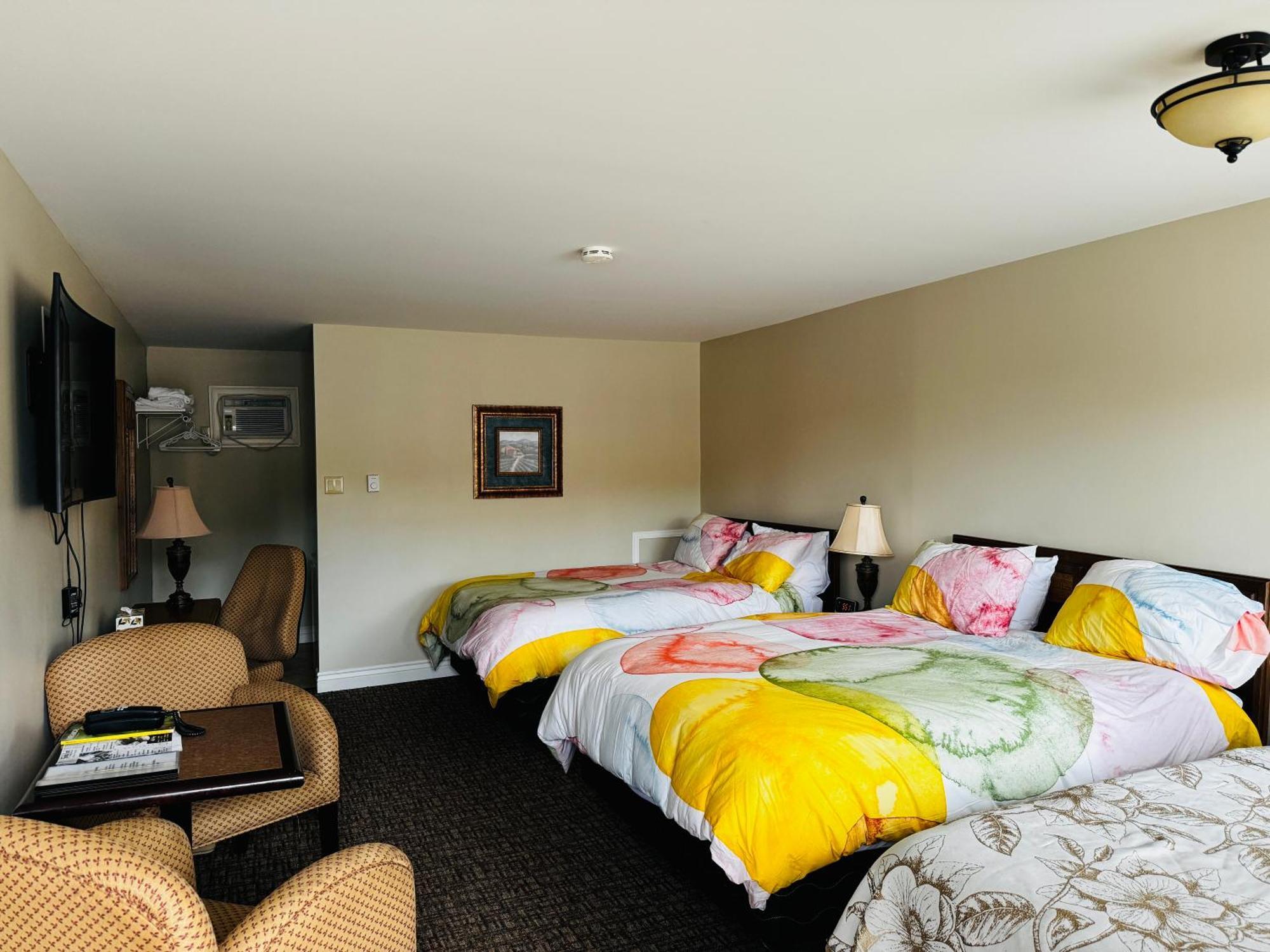 Fundy Line Motel Miramichi Esterno foto